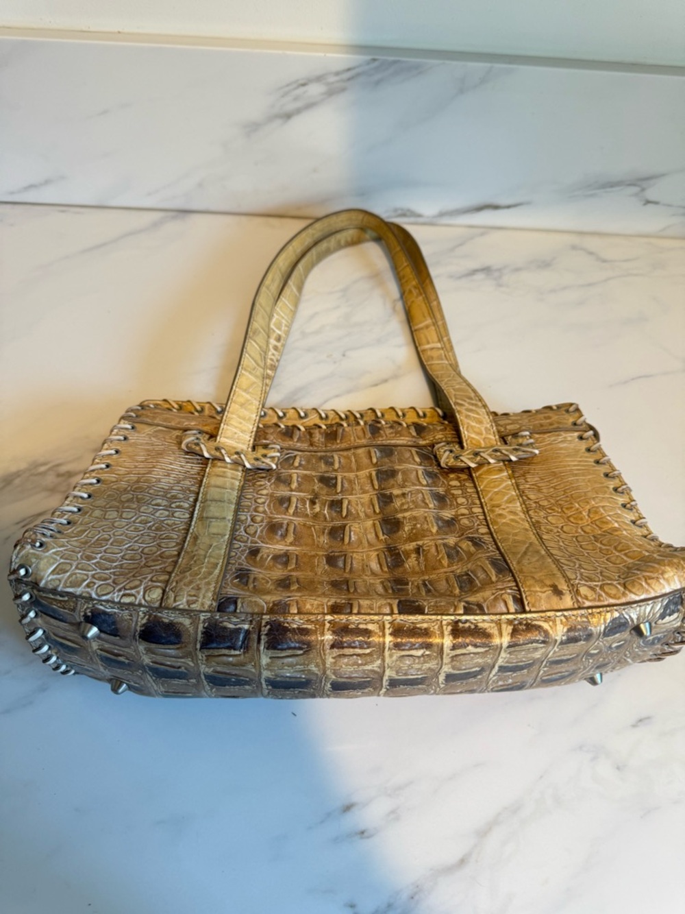 Vintage Y2K crocodile faux leather bag